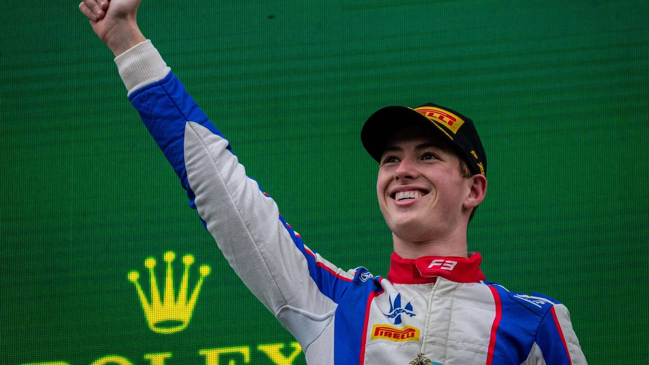 David Schumacher lächelnd beim Grand Prix de Belgique.