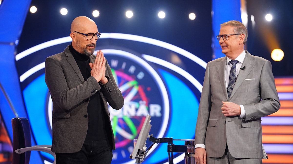 Moderator Günther Jauch mit Olaf Beck aus Hamburg.
