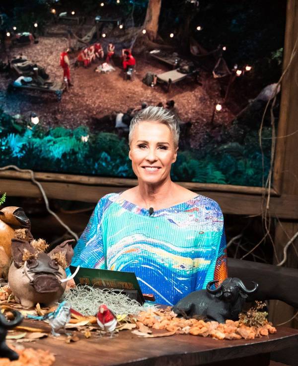 Die beiden Moderatoren Sonja Zietlow und Daniel Hartwich im Baumhaus in Südafrika. 2022 moderierten die beiden zum letzten Mal gemeinsam das Dschungelcamp „Ich bin ein Star, holt mich hier raus“.