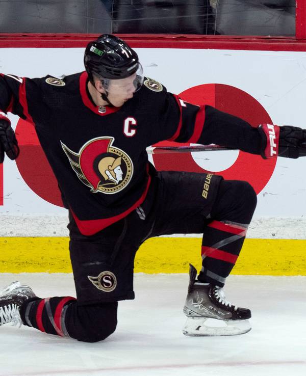Brady Tkachuk bejubelt seinen Treffer im Spiel zwischen den Ottawa Senators und den Minnesota Wild am 22. Februar 2022.