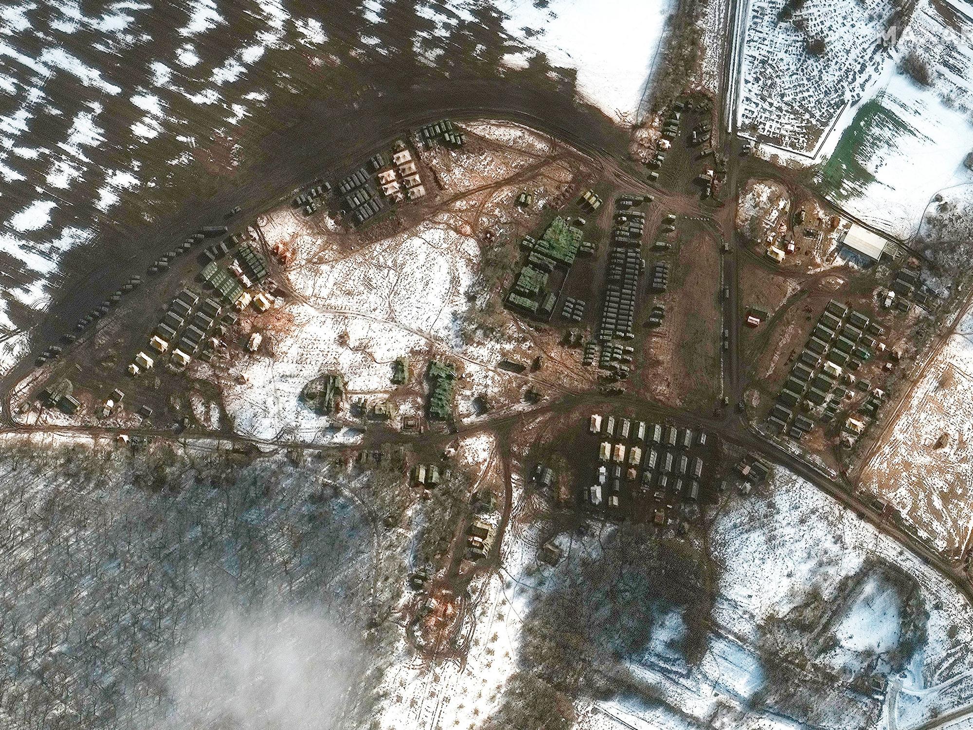 Diese Aufnahme zeigt den Truppenaufmarsch in der ländlichen Region südwestlich von Belgorod.