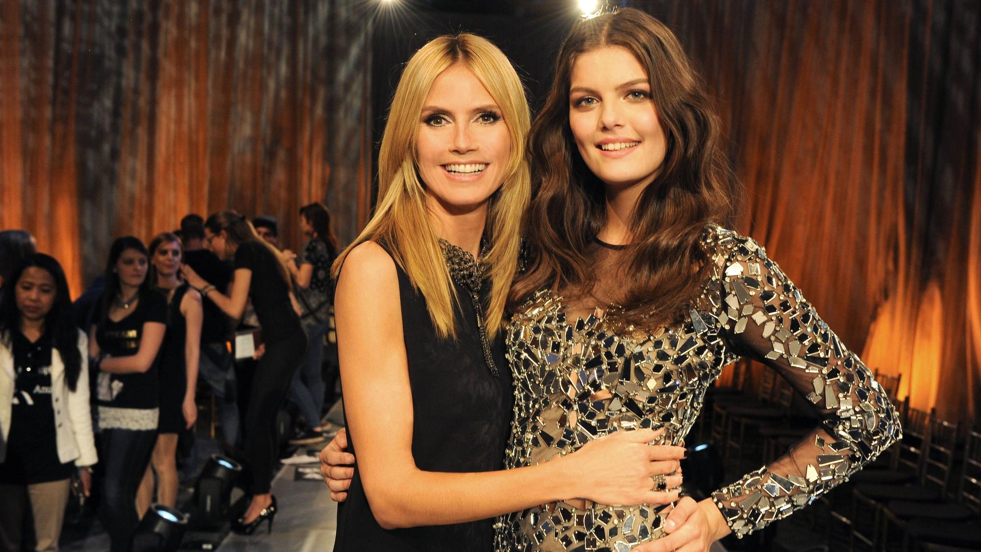 Vanessa Fuchs und Heidi Klum im Mai 2015 nach der Aufzeichnung vom Finale der Castingshow „Germany's Next Topmodel“. Auf ihrem Instagram-Profil zeigte sich Vanessa nun auffällig freizügig.