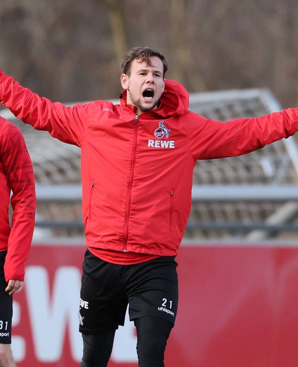 Louis Schaub und Tomas Ostrak im Training des 1. FC Köln