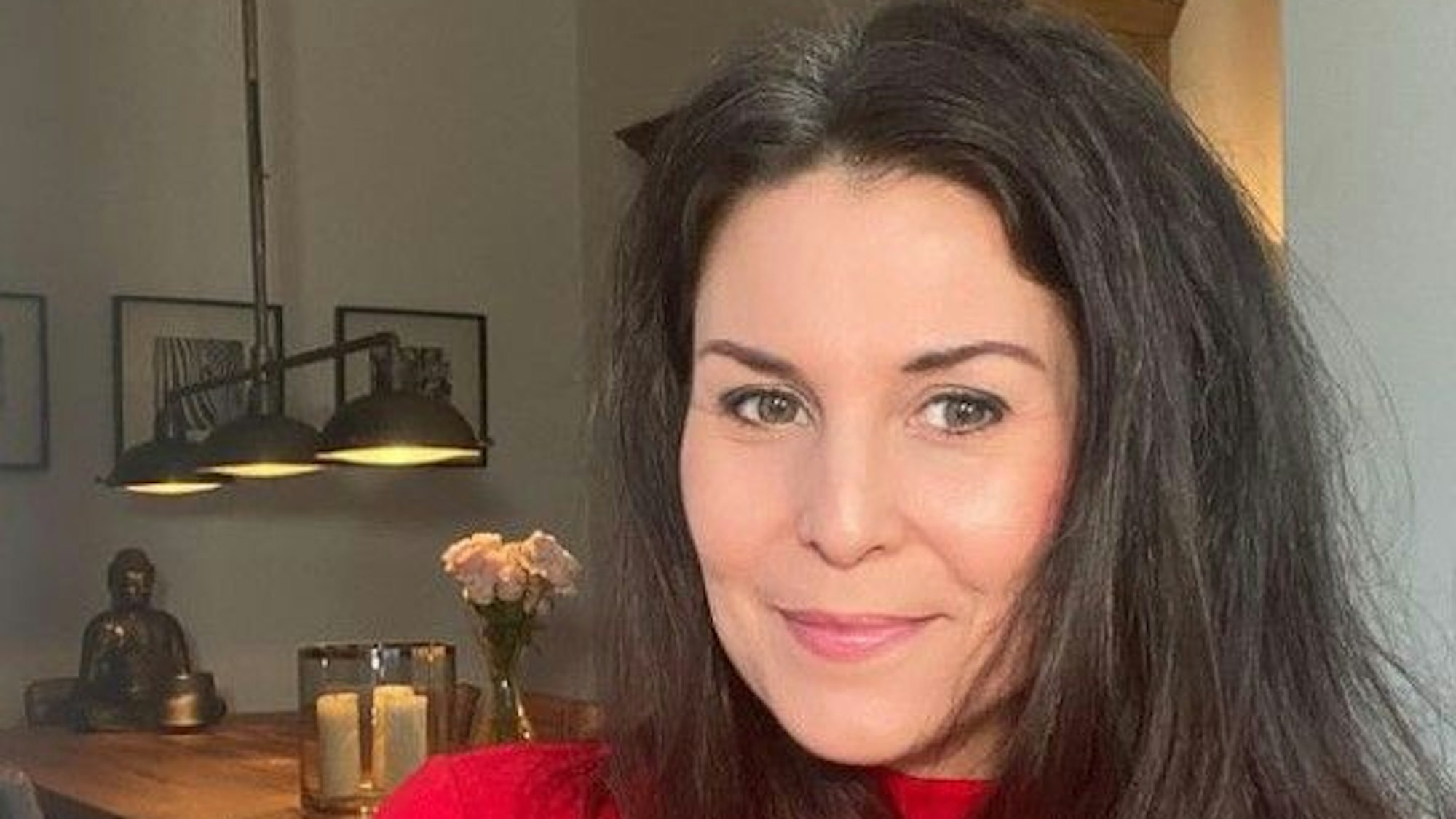 Vanessa Blumhagen, Promi-Expertin beim Sat.1-„Frühstücksfernsehen“, verzückt ihre Fans mit ihrem neuen Instagram-Foto. Dieses Foto hat sie am 21. Februar 2022 auf ihrem Instagram-Account hochgeladen.