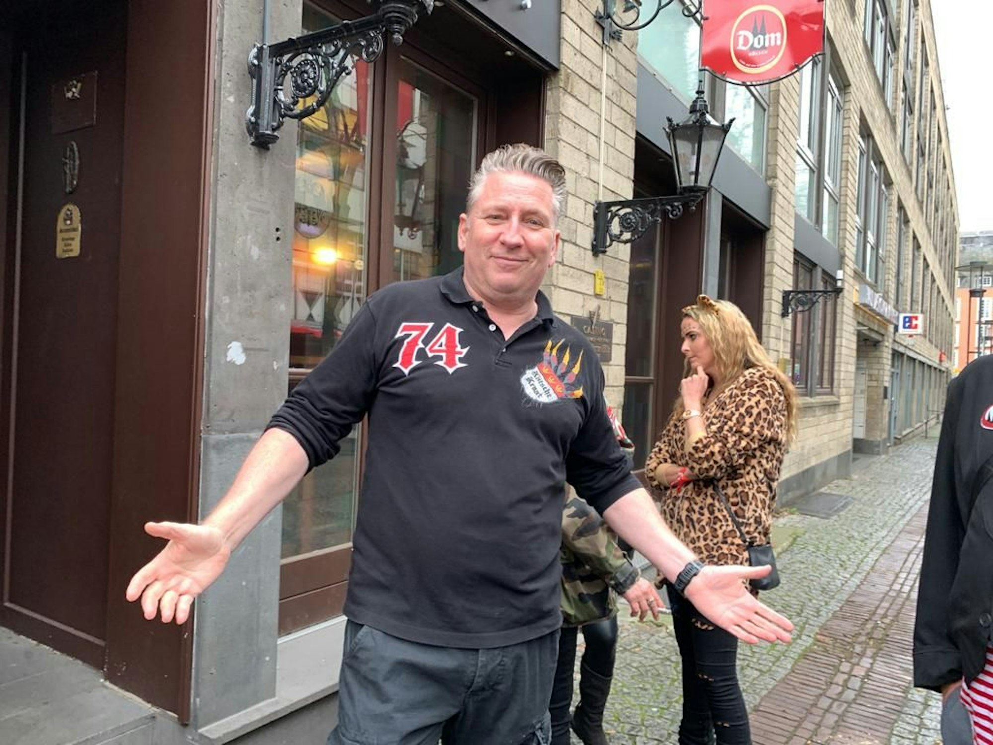 Frank Markus vom Dom im Stapelhaus, wundert sich über geringen Zulauf an Weiberfastnacht.
