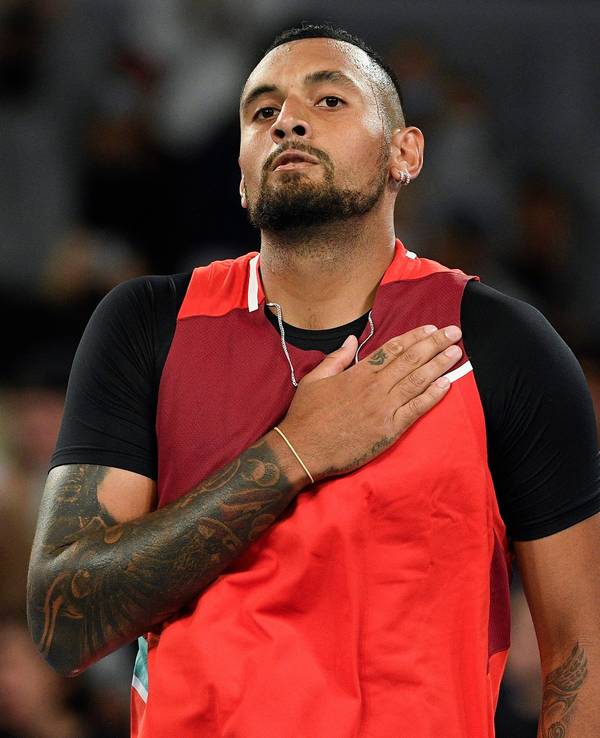 Nick Kyrgios legt die rechte Hand auf sein Herz. Er hat seine Depressionen überwunden.
