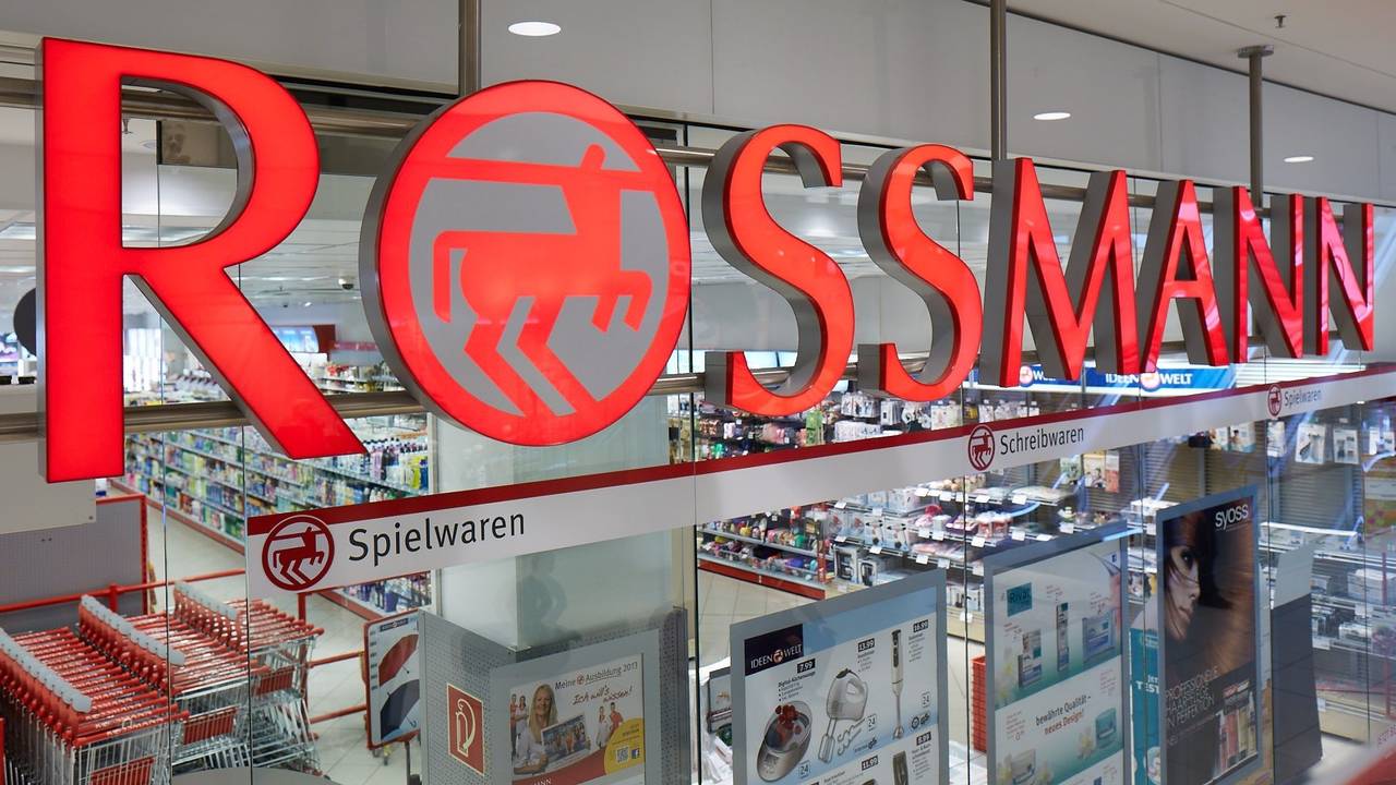 Bei Rossmann ist ein Brot-Aufstrich verkauft worden, der jetzt in ganz Deutschland zurückgerufen wird.
