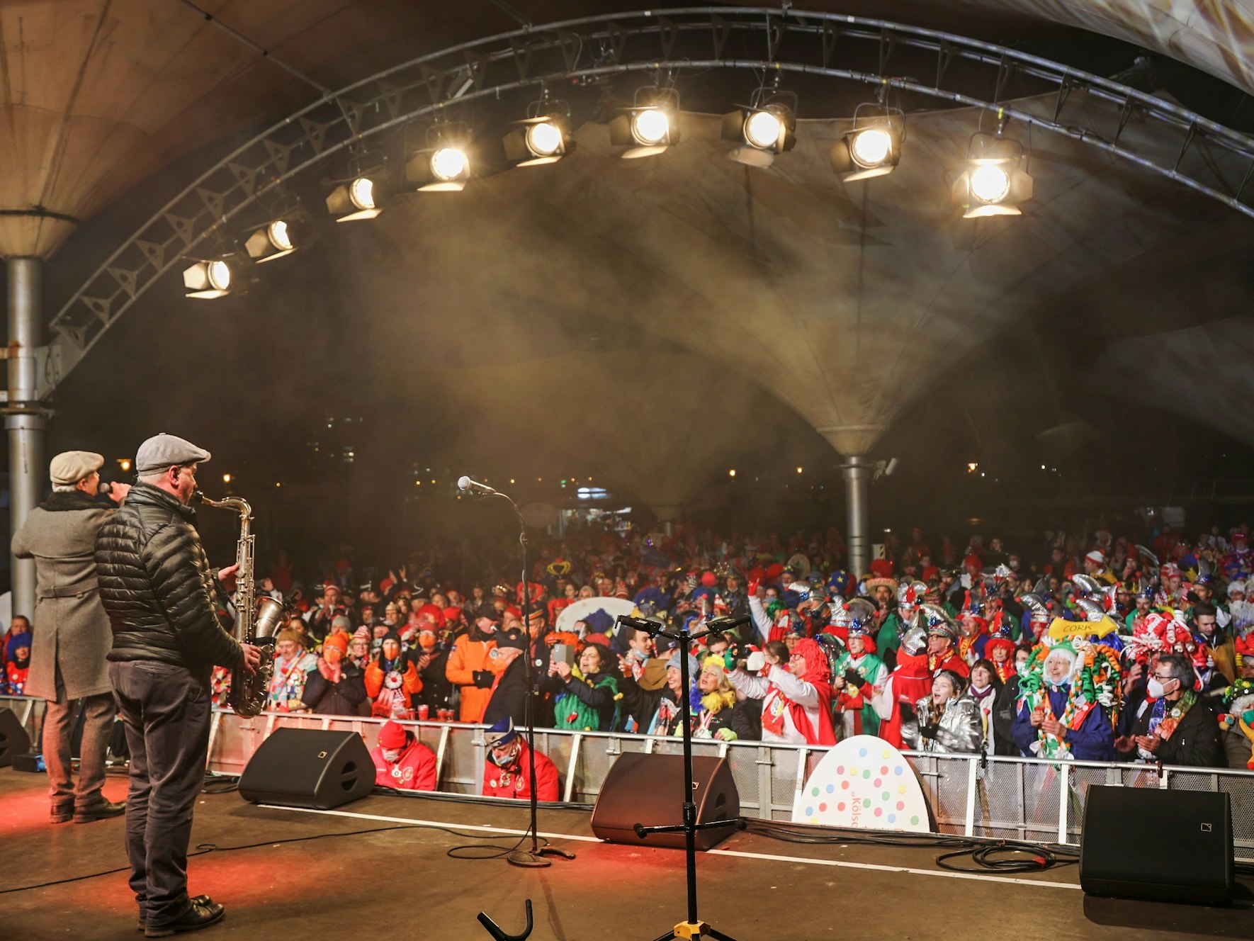 Die Klüngelköpp bei ihrem Auftritt beim Sternmarsch im Tanzbrunnen.