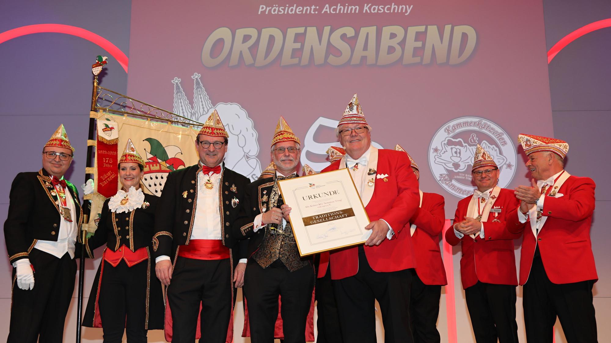 Ernennung der KG Schnüsse Tring zur Traditions-Gesellschaft.