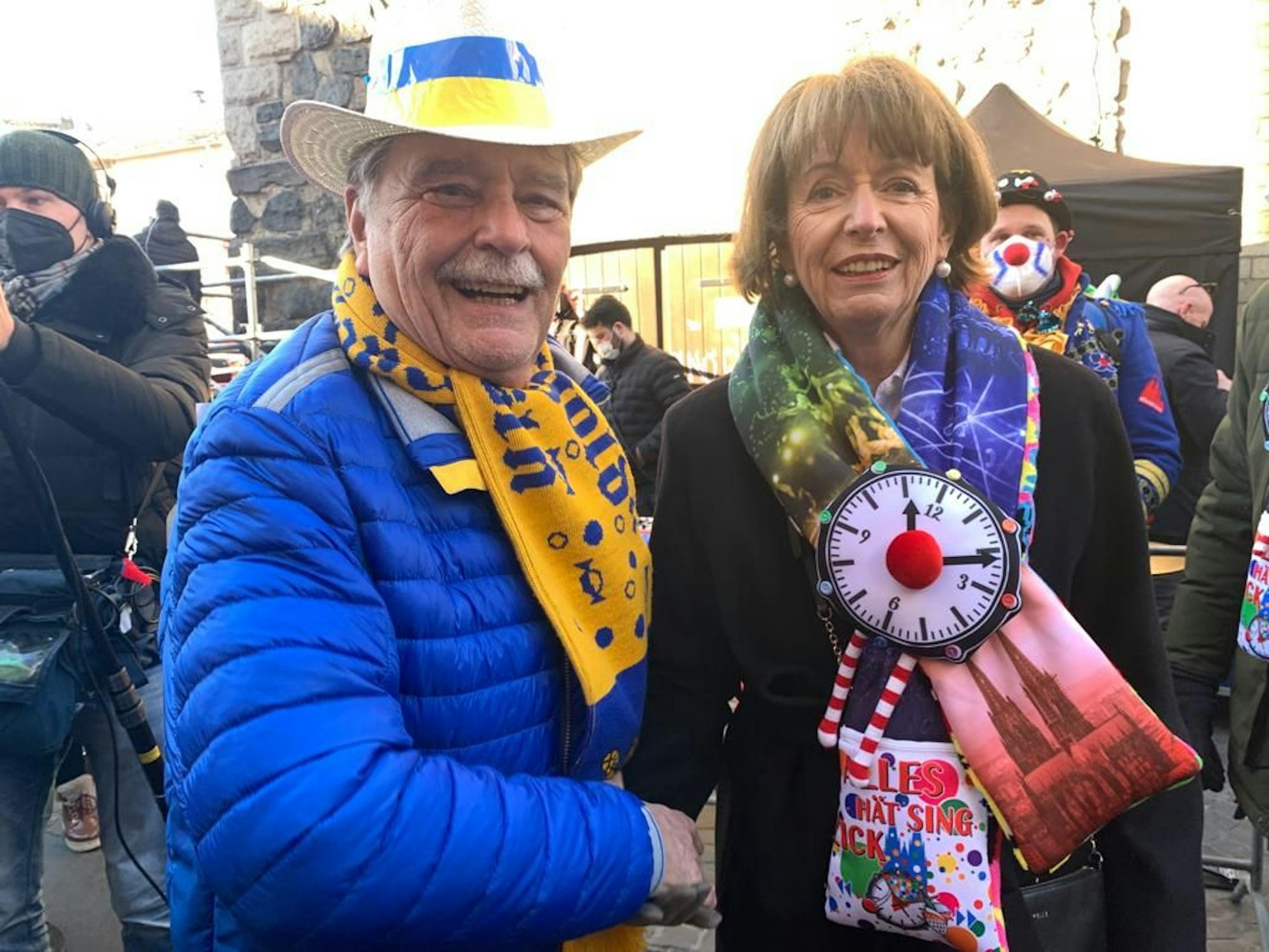 Fritz Schramma und Henriette Reker bei der Friedensdemo in Köln.