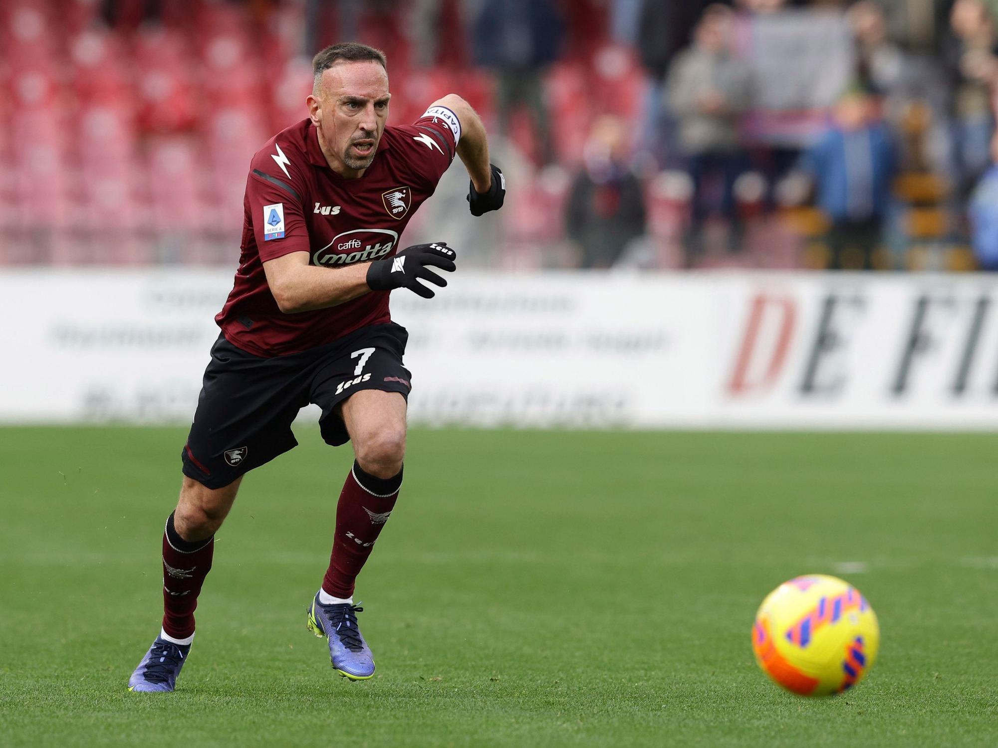 Frank Ribery sprintet gegen Bologna über den Platz