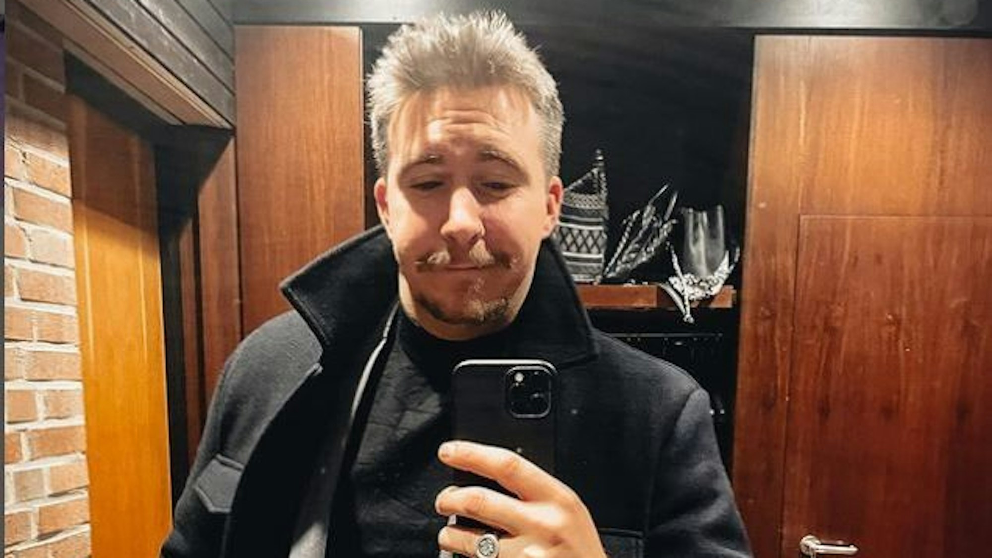 Das Selfie zeigt den ehemaligen Bachelorette-Kandidaten David Friedrich am 26. Dezember 2021. Screenshot aufgenommen am 1. März 2022 zum Zwecke der Berichterstattung. Quelle: Instagram / _david.friedrich_