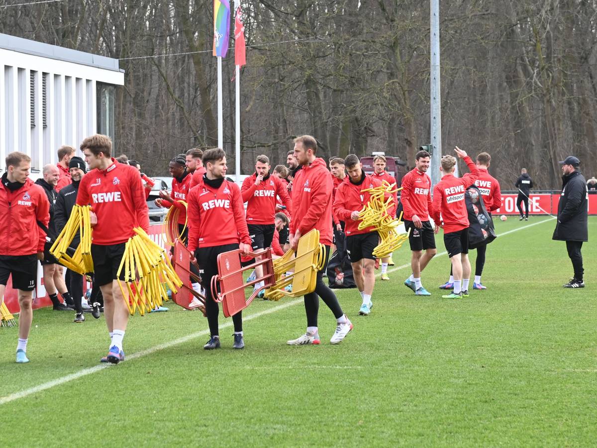 Der 1. FC Köln trainiert am Geißbockheim.