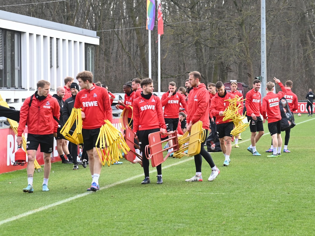 Der 1. FC Köln trainiert am Geißbockheim.