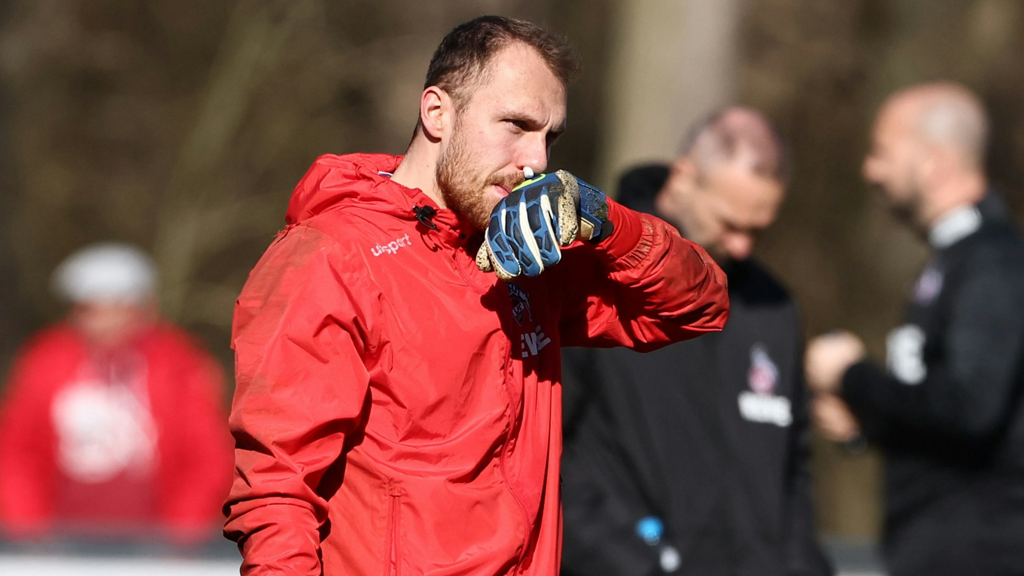 Marvin Schwäbe trainiert beim 1. FC Köln.