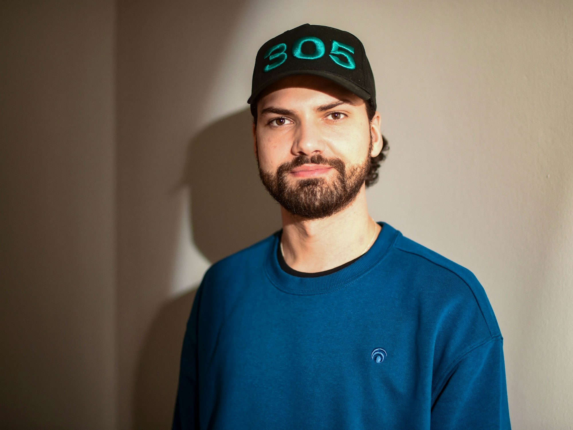 Sänger, Schauspieler und Moderator Jimi Blue Ochsenknecht im März 2021 bei Dreharbeiten für ein Musikvideo in Berlin.