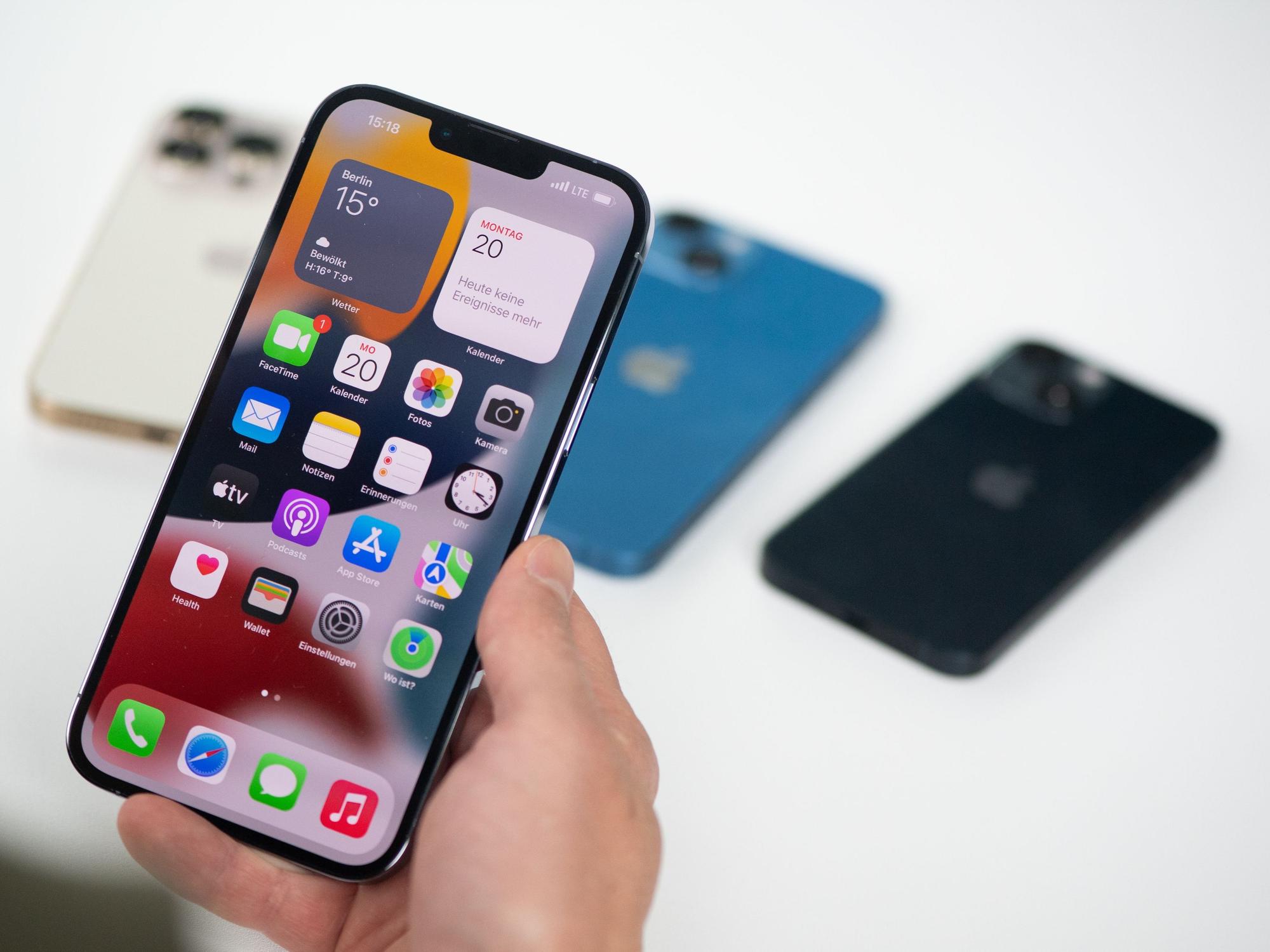 Apple Event am 3. März 2022: Gibt es bald ein billiges iPhone? Unser Foto zeigt ein iPhone 13, aufgenommen im Jahr 2021.