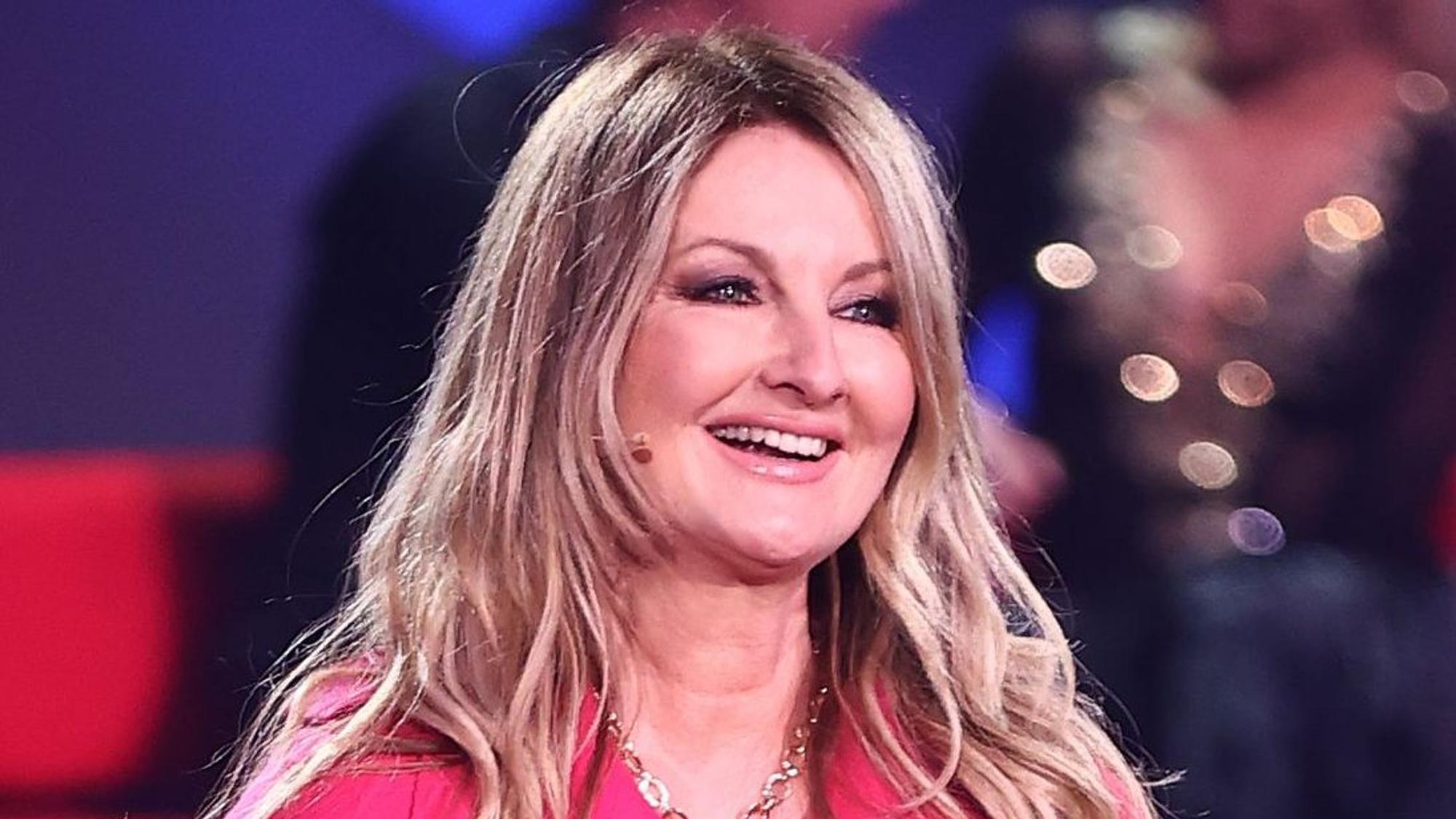 Frauke Ludowig, hier am 21.05.2021 im TV-Studio in Köln, steht bei der RTL-Tanzshow „Let's Dance“ auf der Bühne.