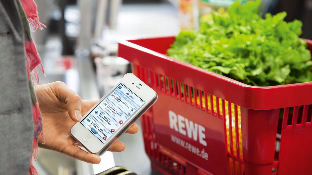 Wegen des Ukraine-Krieges: Viele deutsche Lebensmittel-Händler streichen russische Produkte aus dem Angebot (Symbolfoto). Unter anderem auch Rewe und Penny.