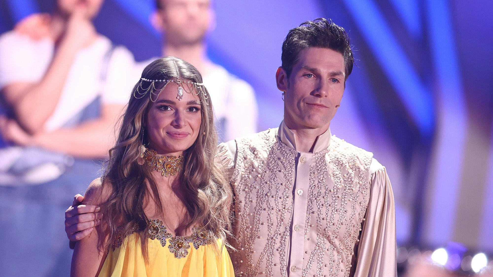 Lola Weippert und Christian Polanc während der neunten RTL-Show von „Let's Dance“ im Mai 2021. Auf Instagram überraschte die Moderatorin mit einer heißen Verwandlung.