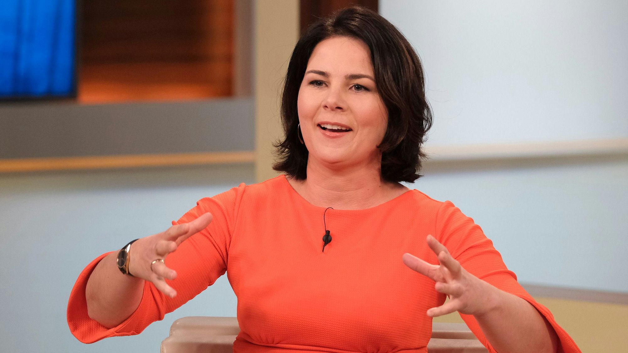 Annalena Baerbock bei einer früheren Ausstrahlung von „Anne Will“ im Februar 2020. Am 6. März war die Bundesaußenministerin nicht live in der ARD-Sendung – sie wurde zugeschaltet.