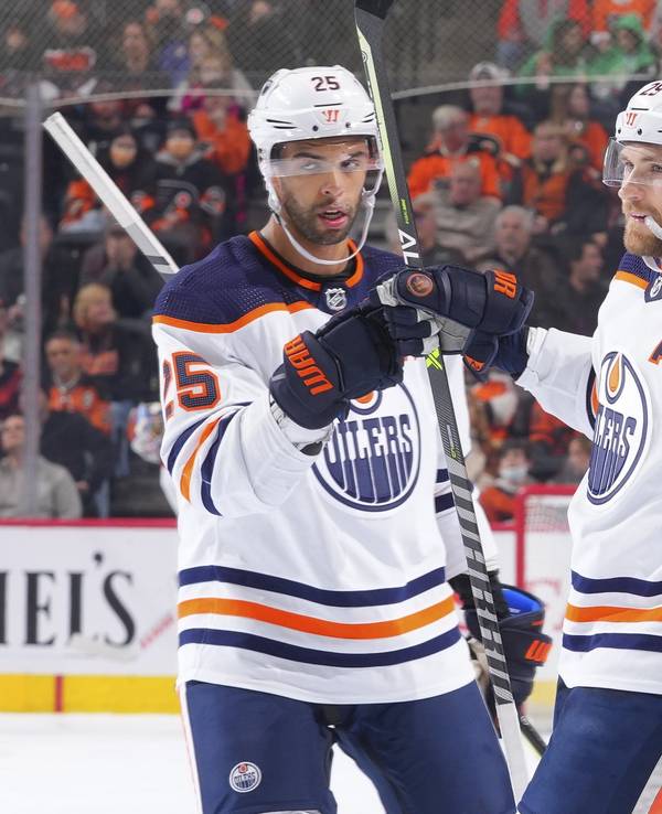 Leon Draisaitl nach einem Tor gegen die Philadelphia Flyers.