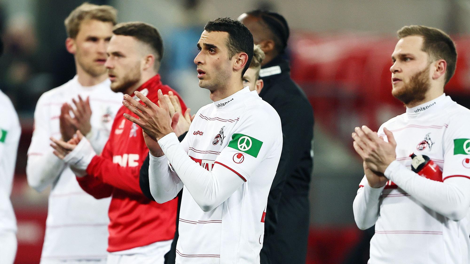 Ellyes Skhiri, Benno Schmitz und Jannes Horn nach der Niederlage gegen Hoffenheim