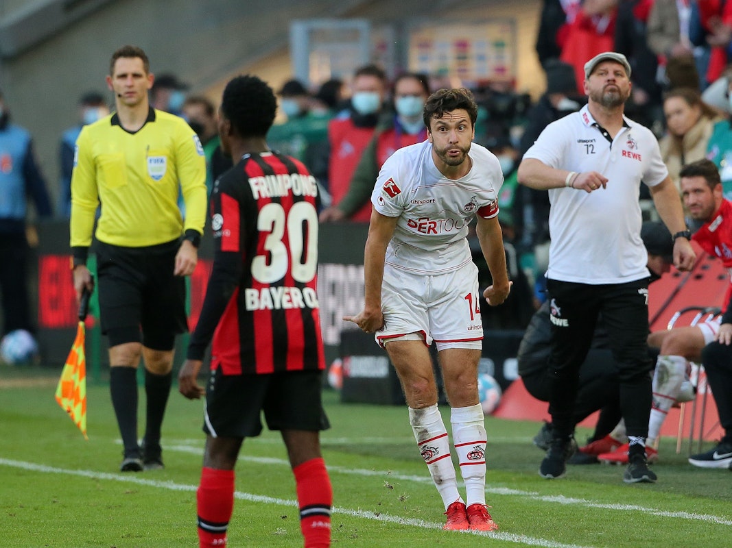 Jonas Hector spielt für den 1. FC Köln gegen Bayer Leverkusen.