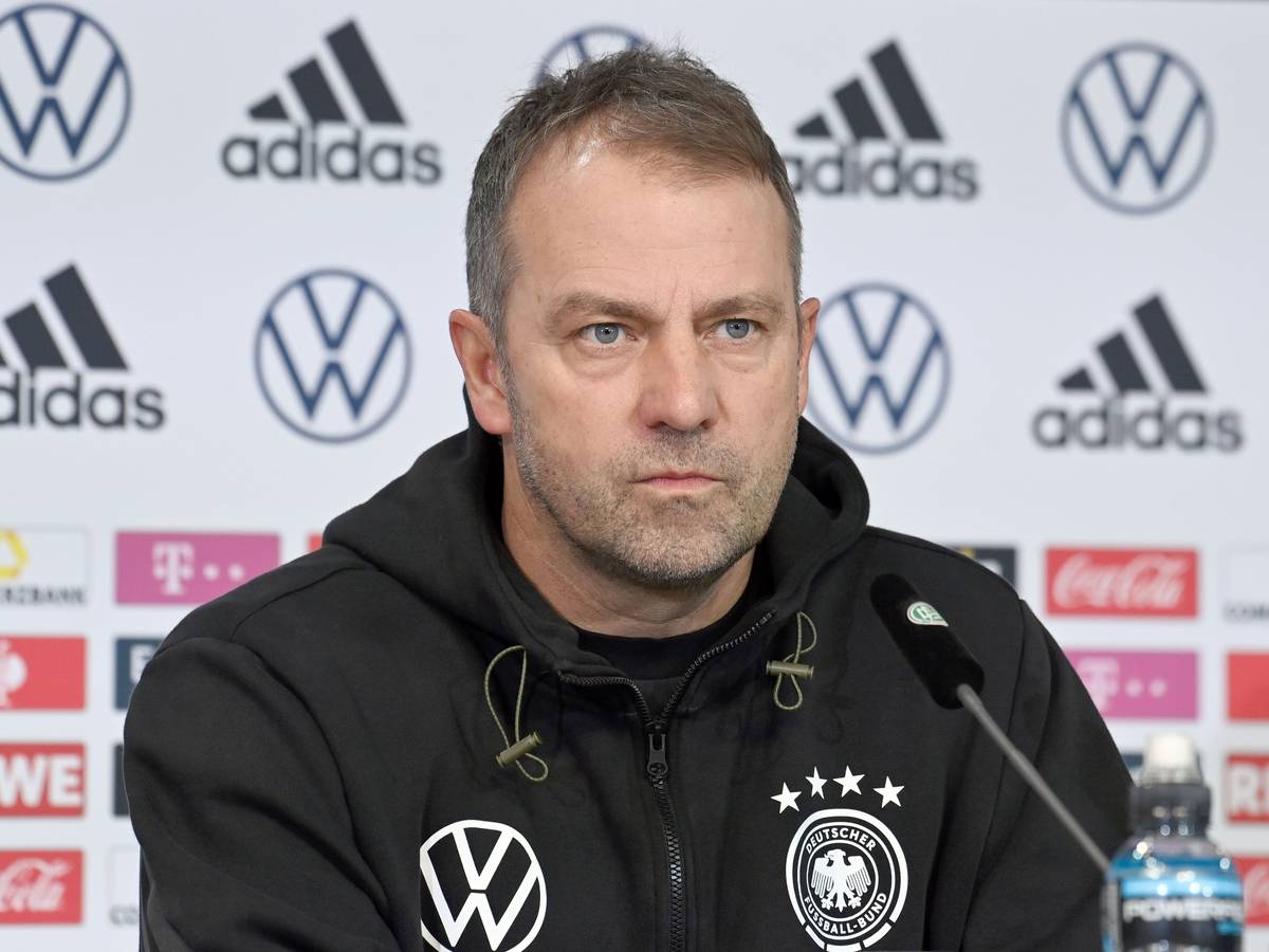 Pressekonferenz nach dem Abschlusstraining zum Spiel Armenien - Deutschland mit Trainer Hansi Flick.