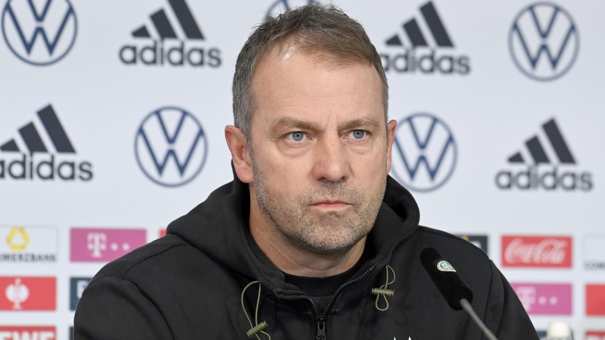 Pressekonferenz nach dem Abschlusstraining zum Spiel Armenien - Deutschland mit Trainer Hansi Flick.