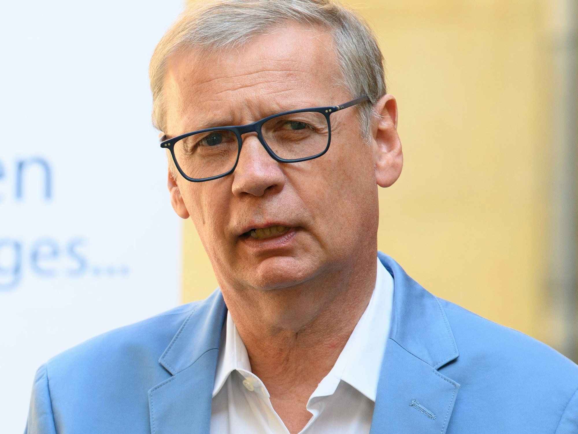 Günther Jauch: Seine Show „Wer wird Millionär?“ startet zu ungewohnter Uhrzeit. Das Archivbild wurde 2020 gemacht.