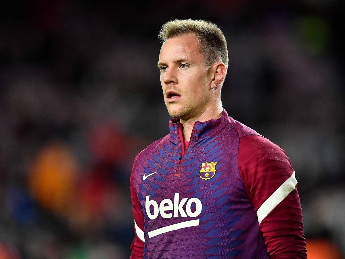 Marc-André ter Stegen beim Aufwärmprogramm vor einem Spiel des FC Barcelona.
