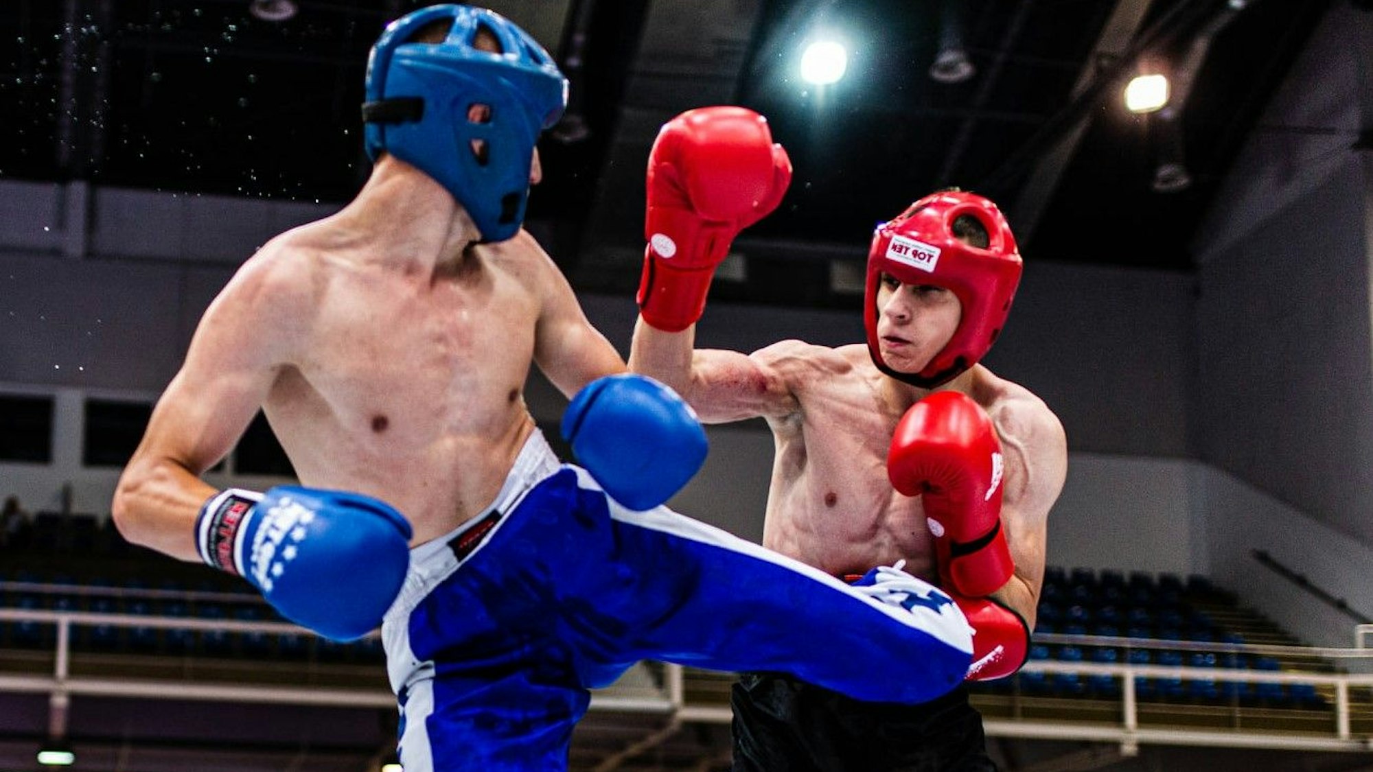 Der ukrainische Kickboxer Jewhen Swonok beim Weltcup in Ungarn.