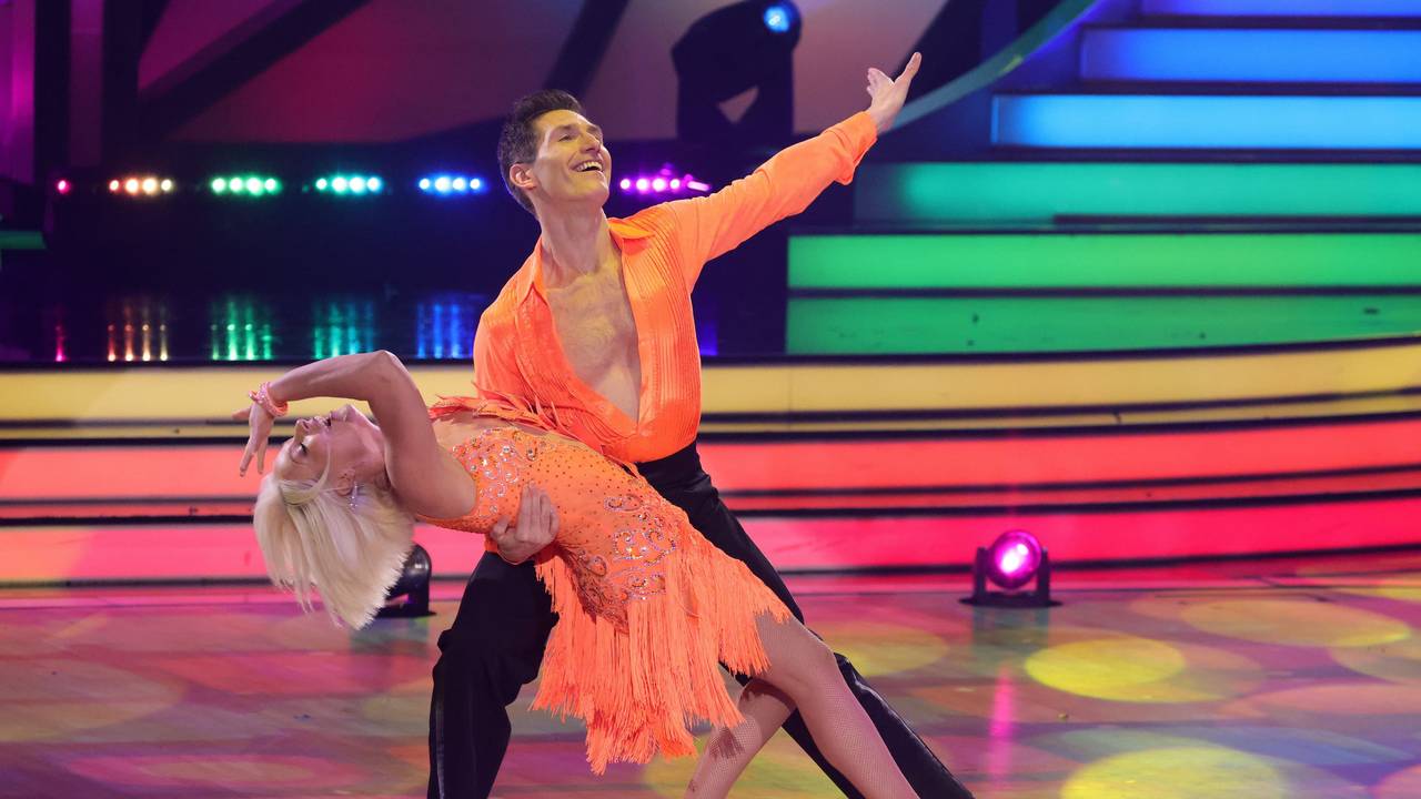 Michelle and Christian Polanc perform on stage during the 2nd show of the 15th season of the television competition show "Let's Dance" at MMC Studios on March 04, 2022 in Cologne, Germany.