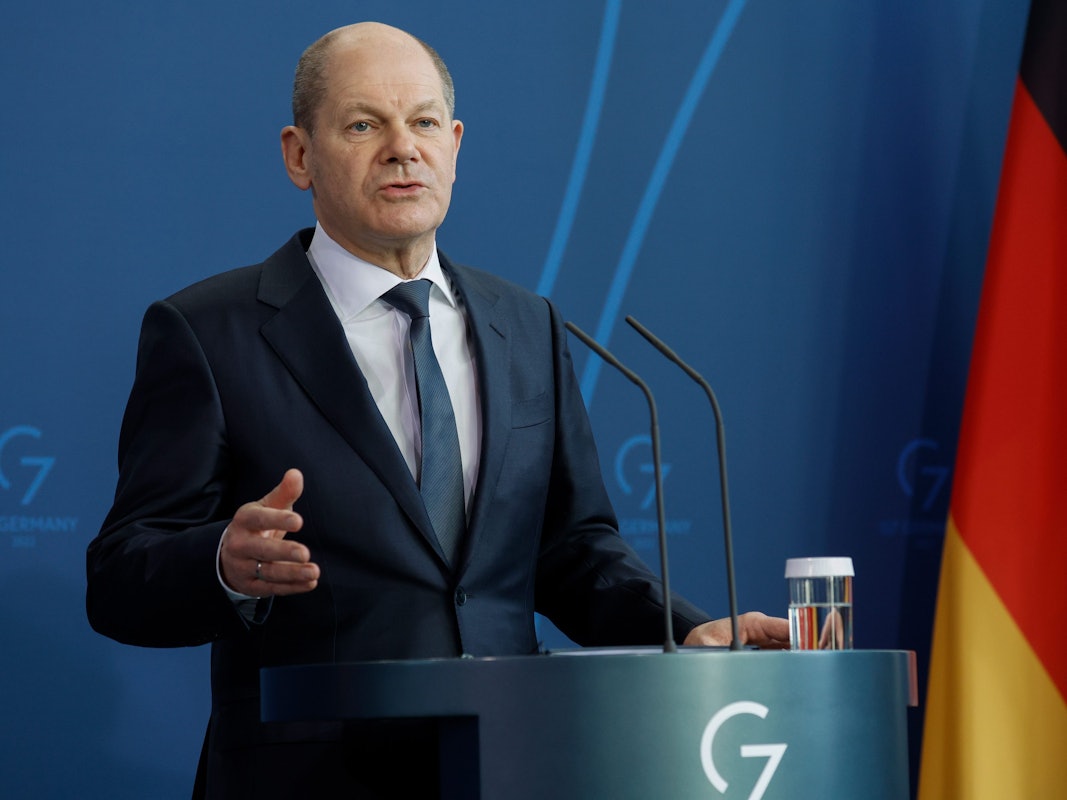 Bundeskanzler Olaf Scholz (SPD) spricht nach dem Gespräch mit dem kanadischen Premierminister Trudeau bei einer Pressekonferenz am Mittwoch (9. März) im Kanzleramt in Berlin.