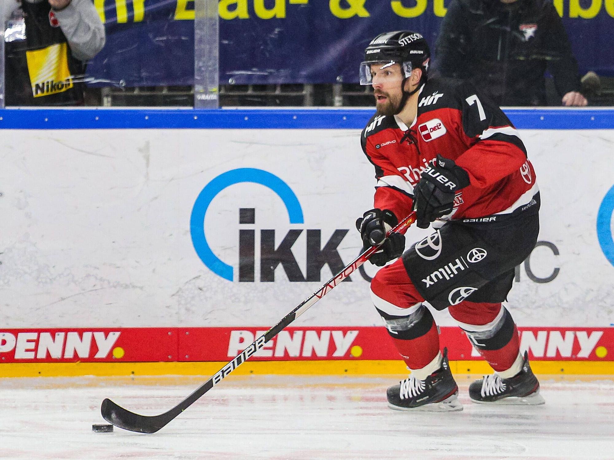 Das Heimspieldebüt gegen Krefeld nach langer Verletzungspause für Jonas Holos (Kölner Haie).