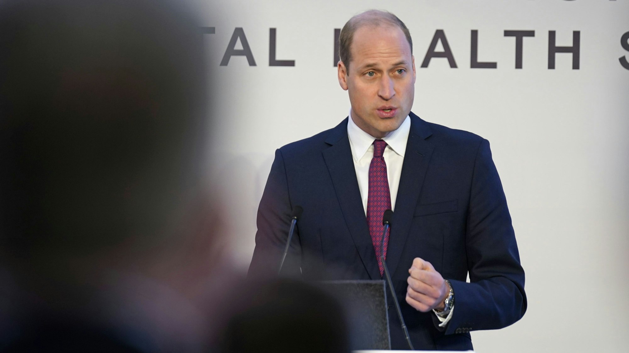 Prinz William, Herzog von Cambridge, spricht beim Symposium zur psychischen Gesundheit von Rettungskräften.