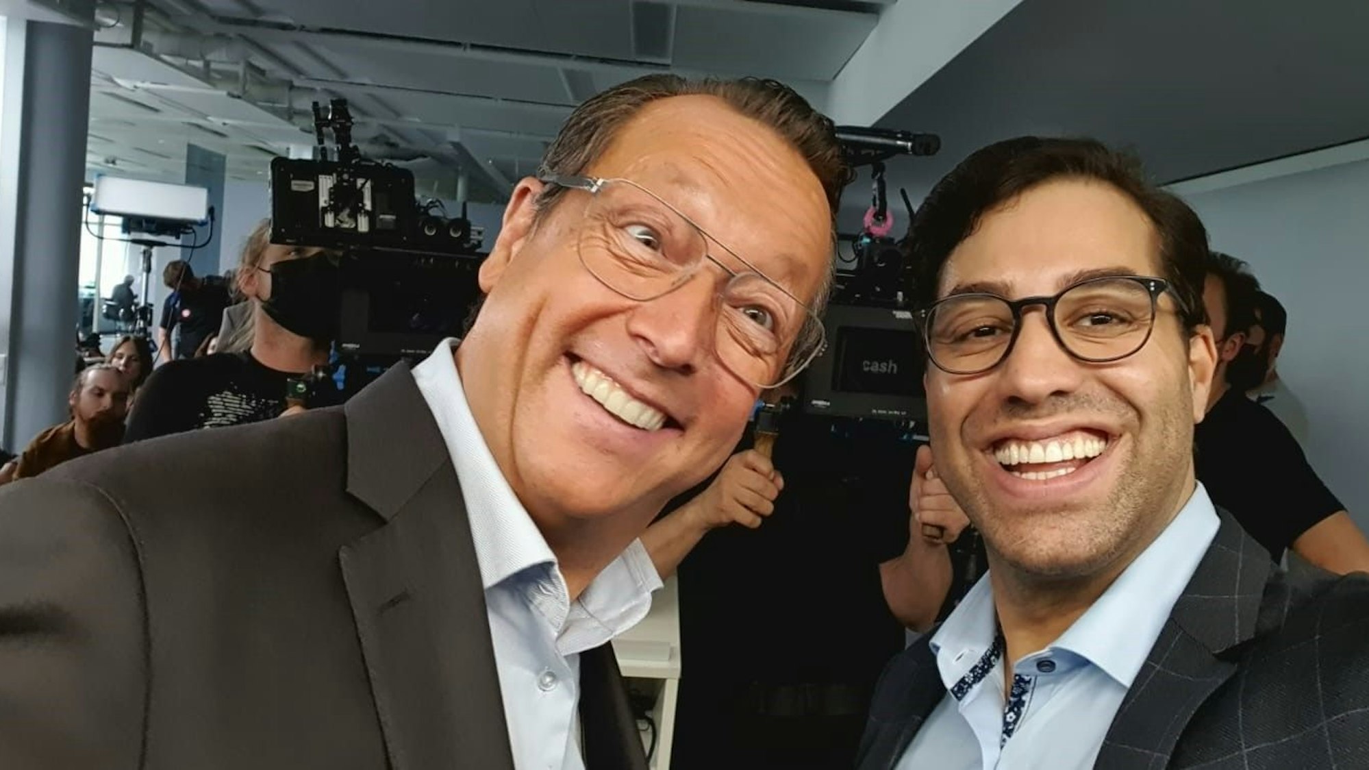 Kais Setti mit Schauspieler Matthias Brandt