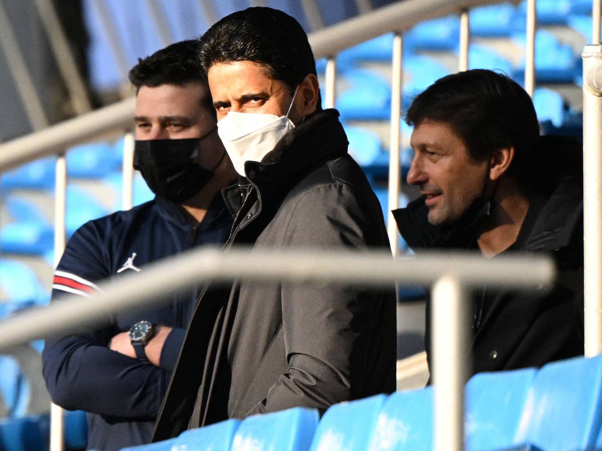 Mauricio Pochettino (l), Nasser Al-Khelaifi und Leonardo (r) im Bernabeu-Stadion.