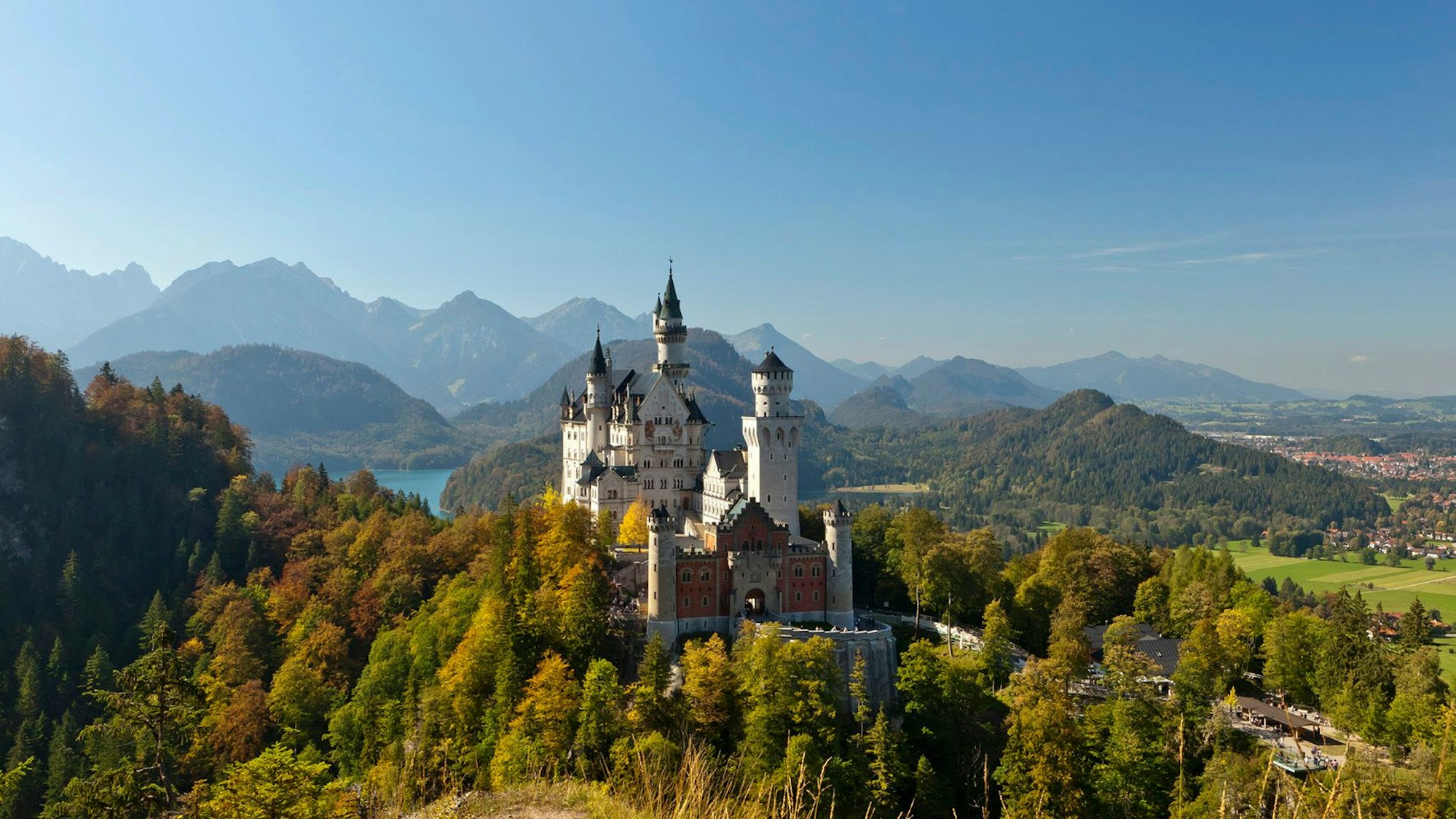 Schloss Neuschwanstein zählt unumstritten zu den schönsten Schlössern in Deutschland.