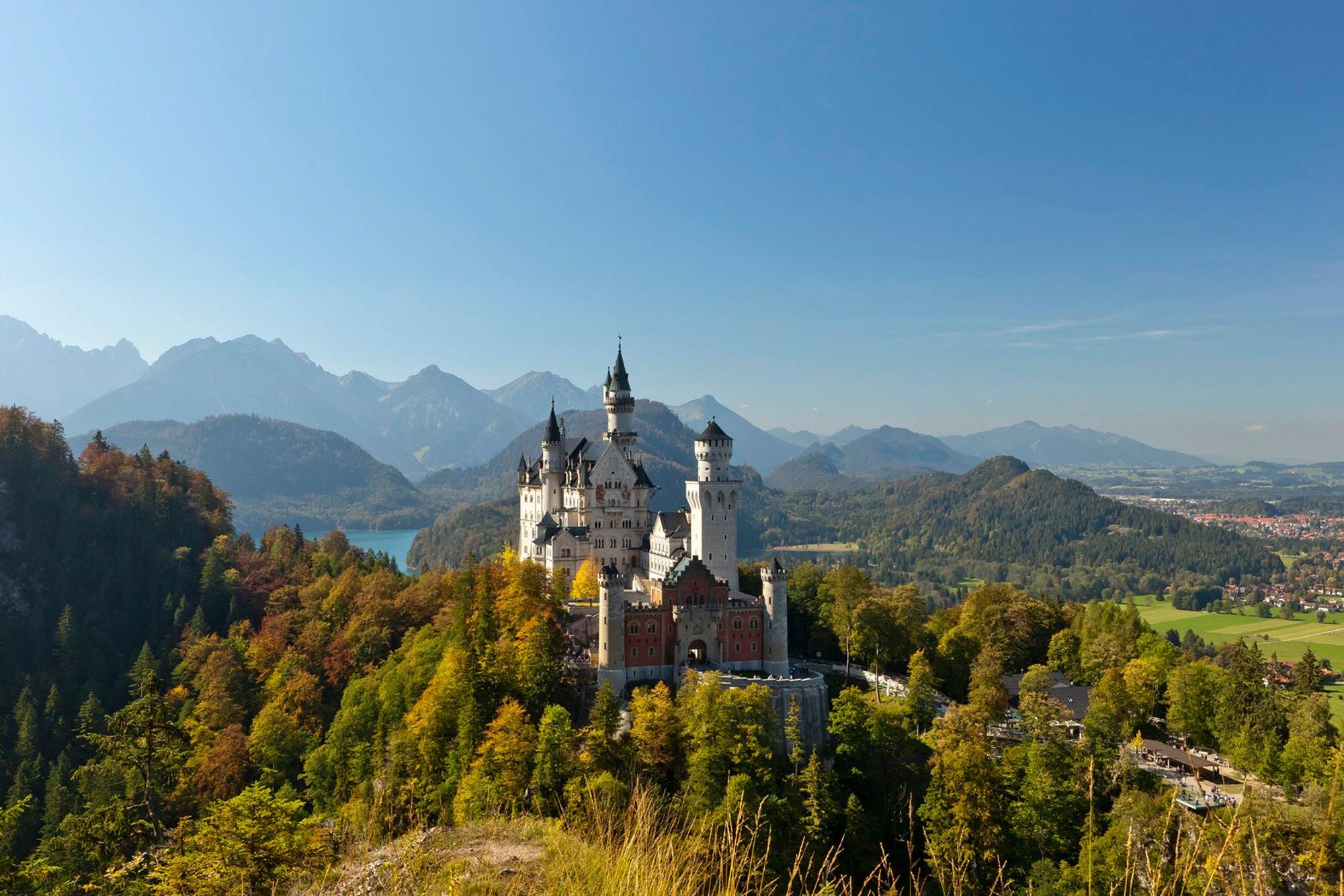 Schloss Neuschwanstein, erbaut von König Ludwig II, im Allgäu.