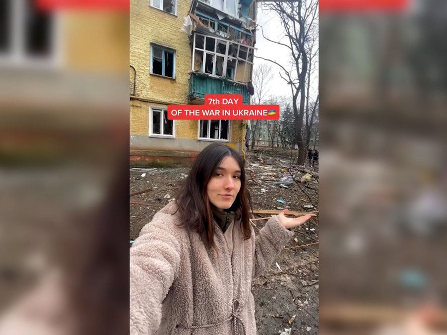 Valeria, besser bekannt unter ihrem TikTok-Namen „Valerisssh“ zeigt auf der Plattform ihren Alltag während des Ukraine-Kriegs.