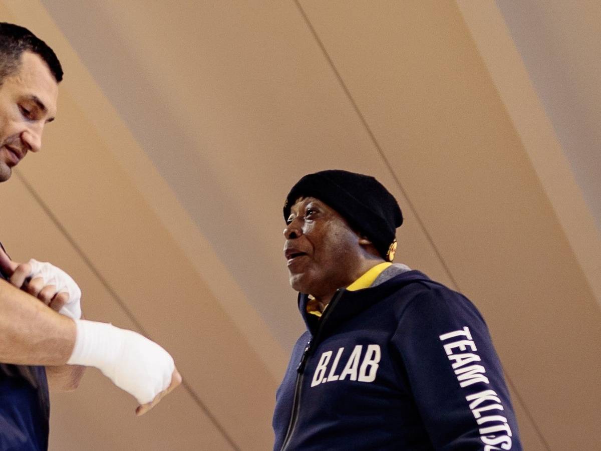 Wladimir Klitschko beim Training mit seinem damaligen Coach James Ali Bashir.