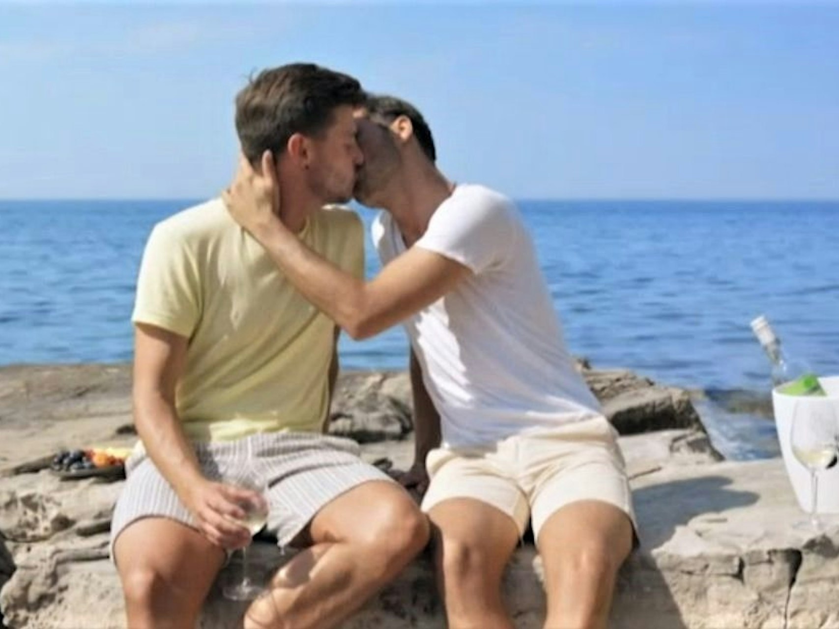 Zwischen Ivan (links) und Massimo funkte es am Strand heftig.