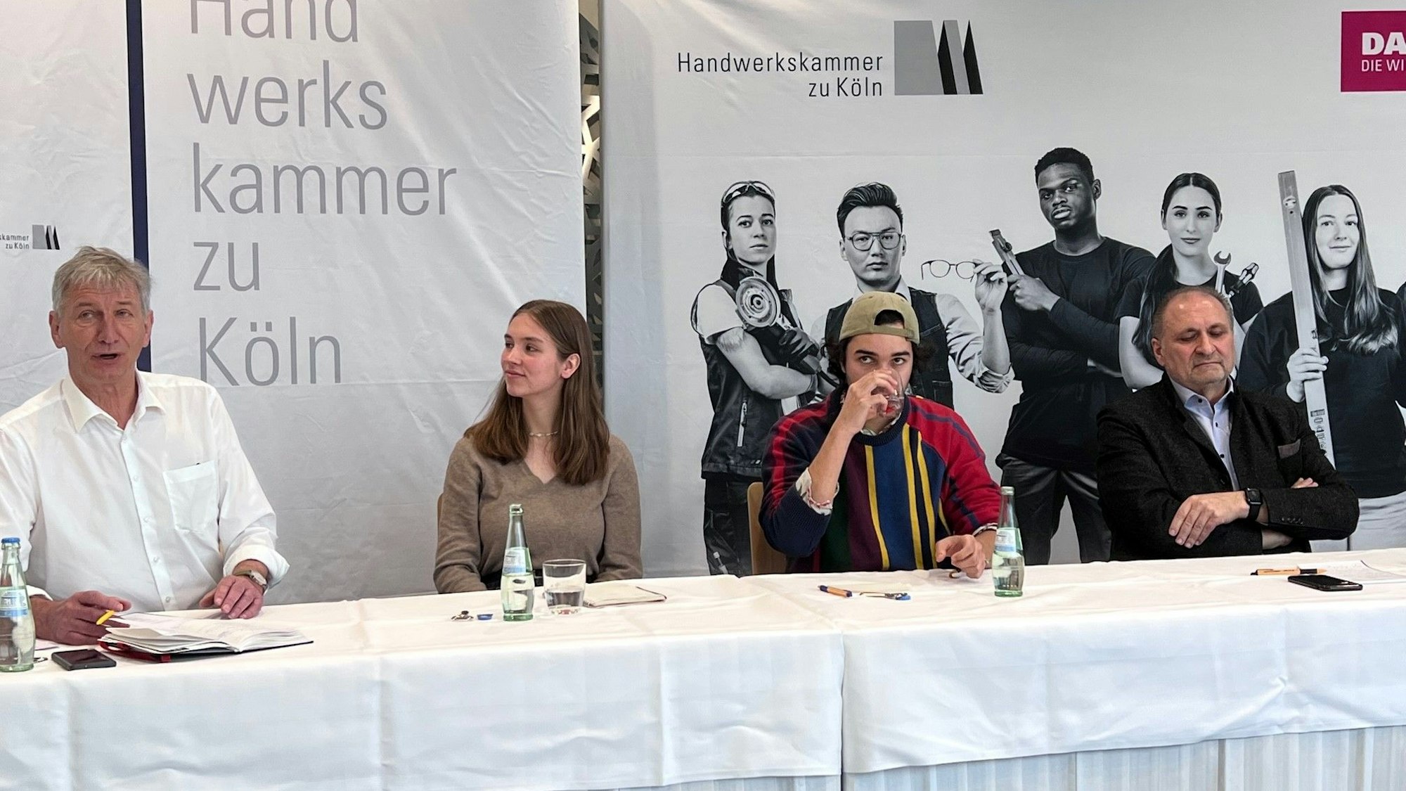 Podium beim Pressegespräch am Campus der Handwerkskammer Köln