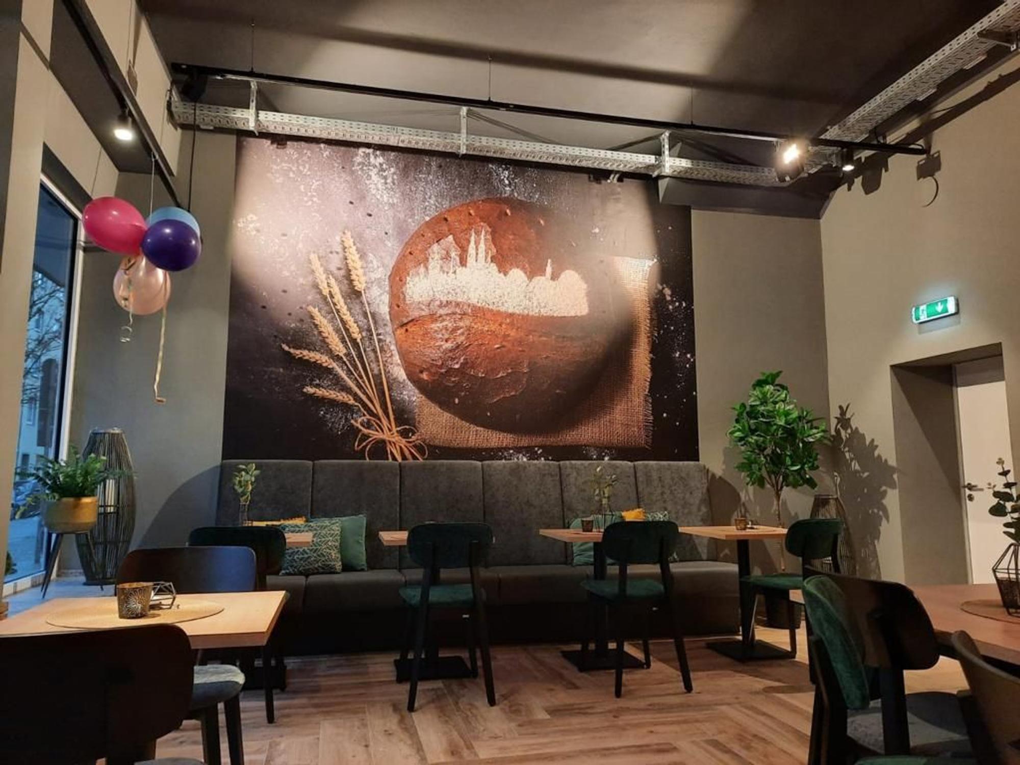 Innenraum der Bäckerei Schneider in der Kölner Südstadt.