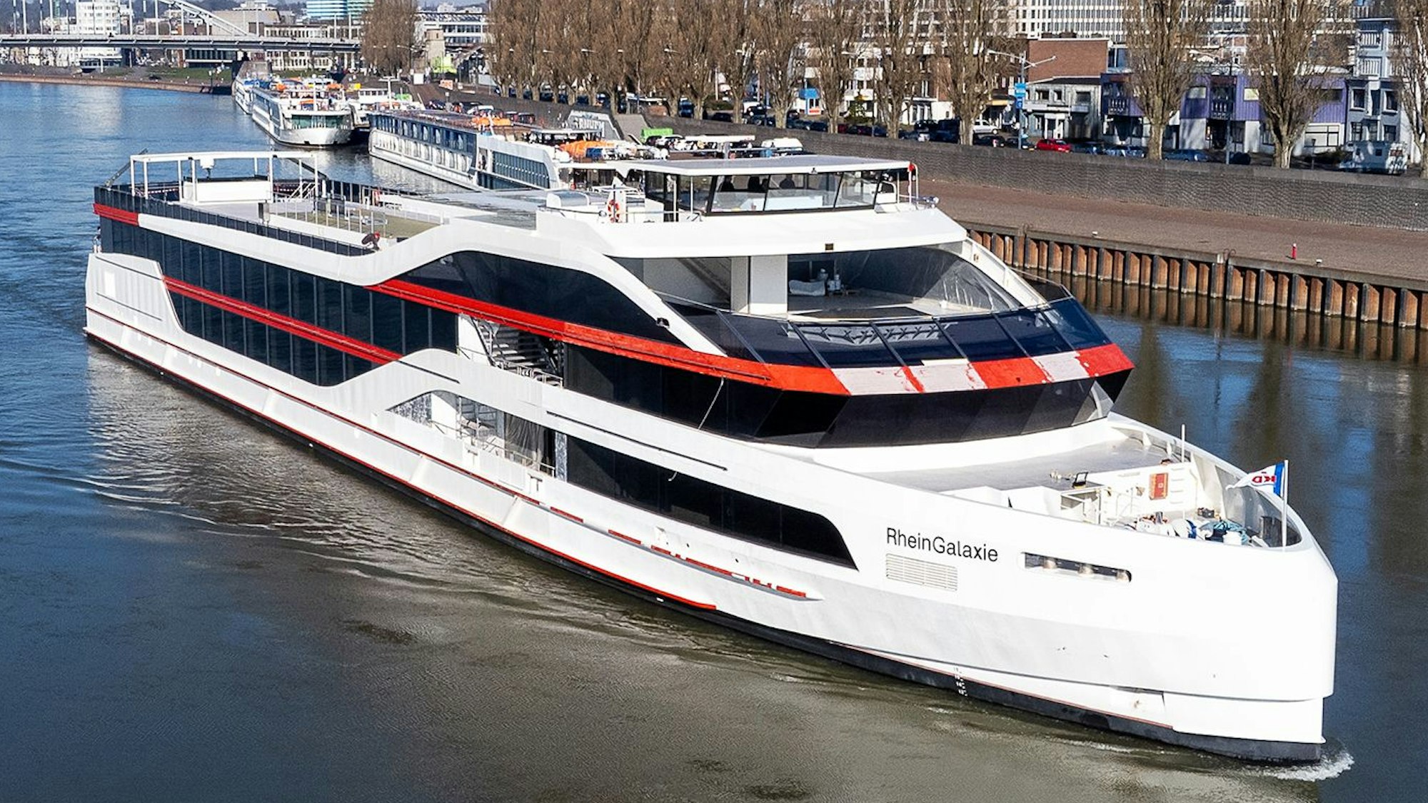 Das neue Schiff Rheingalaxie der Köln-Düsseldorfer.