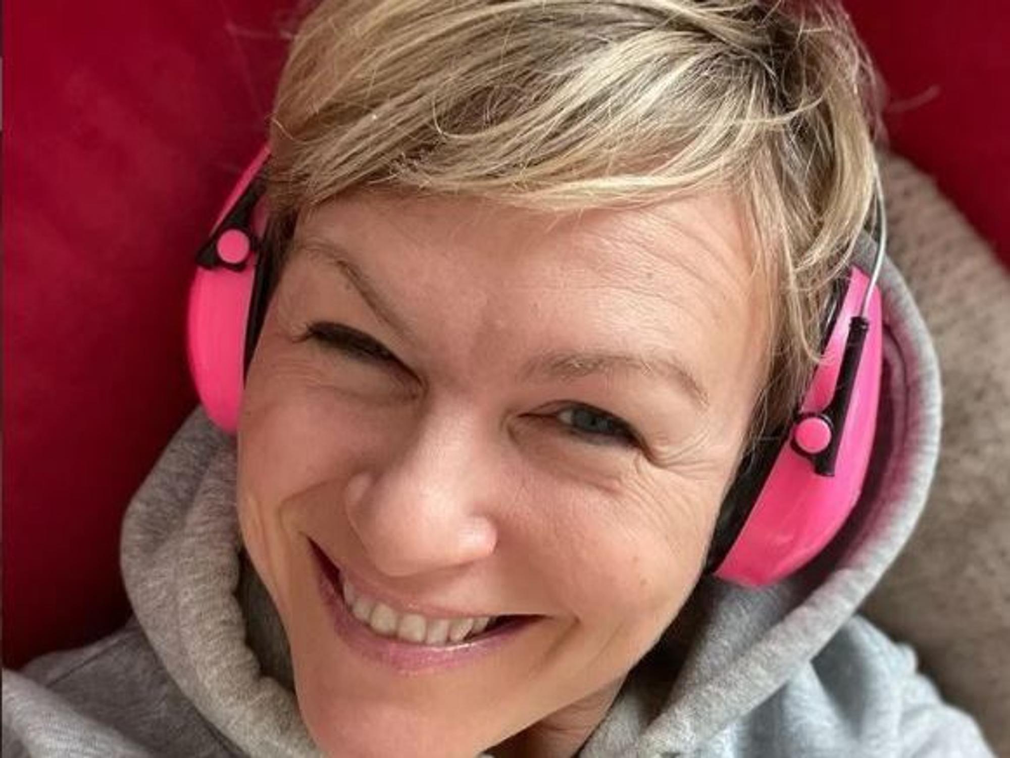 Karen Heinrichs lächelnd auf einem Instagram-Selfie, welches sie am 7. Januar 2022 gepostet hat. Screenshot am 16. März 2022 erstellt zum Zwecke der Berichterstattung. Quelle: Instagram / karen_heinrichs