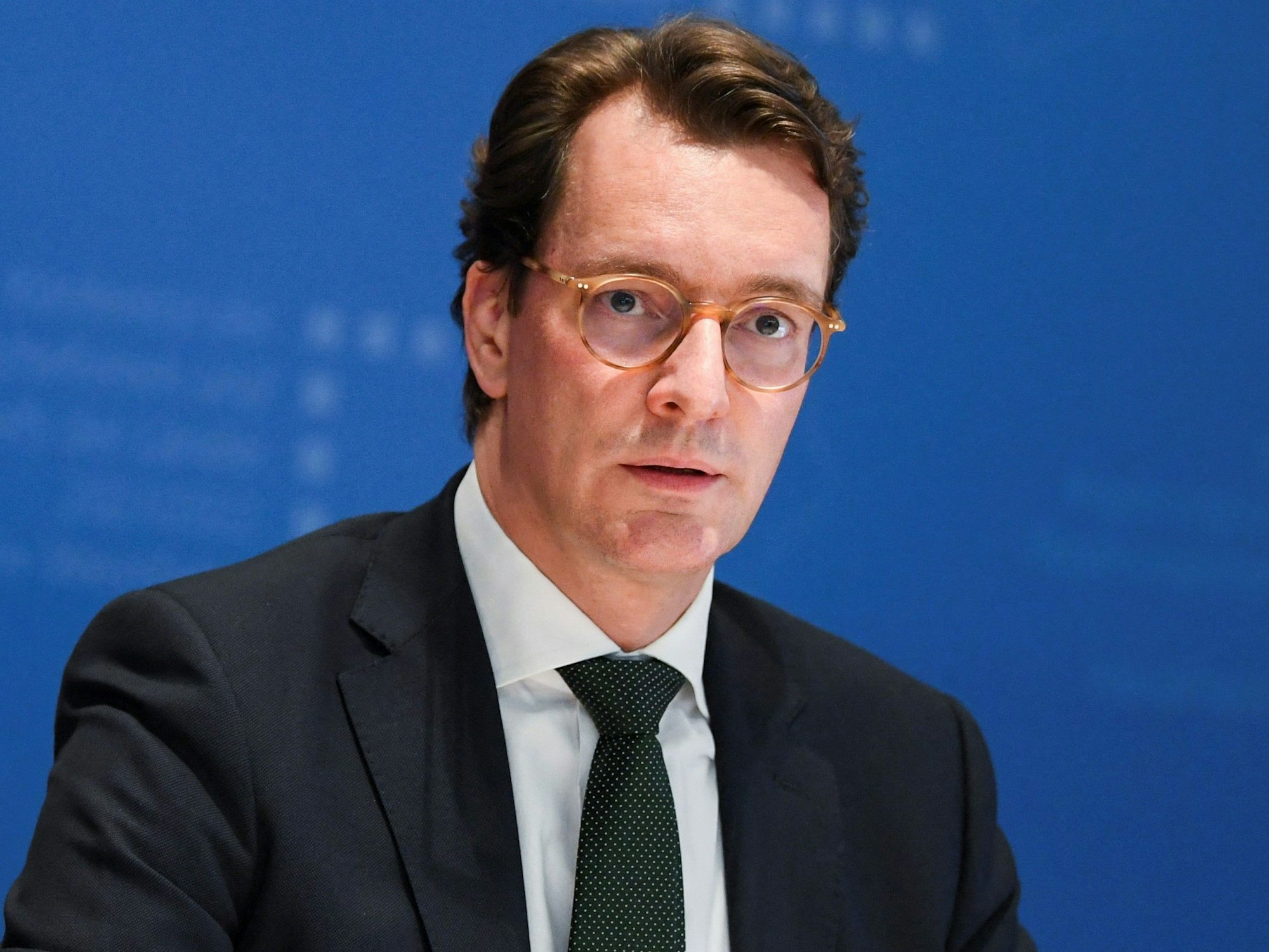 Hendrik Wüst (CDU), Ministerpräsident von Nordrhein-Westfalen: Er ist alles andere als zufrieden mit der aktuellen Corona-Politik. Das Foto zeigt ihn 2021.