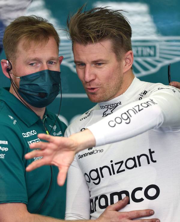 BAHRAIN, BAHRAIN - MARCH 18: Nico Hulkenberg of Germany and Aston Martin F1 Team prepares to drive in the garage during practice ahead of the F1 Grand Prix of Bahrain at Bahrain International Circuit on March 18, 2022 in Bahrain, Bahrain. (Photo by Lars Baron/Getty Images)